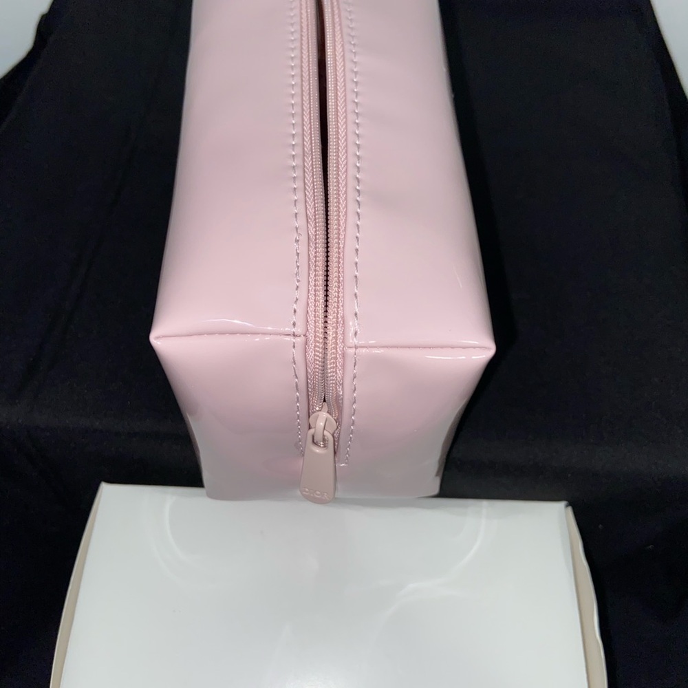 Dior 2026 Release Pink Leather Patent Cosmetic Bag NIB - Picture 5 of 5